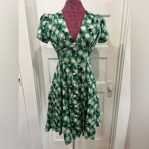 Heart of Haute Green Day dress, 100% cotton, size S